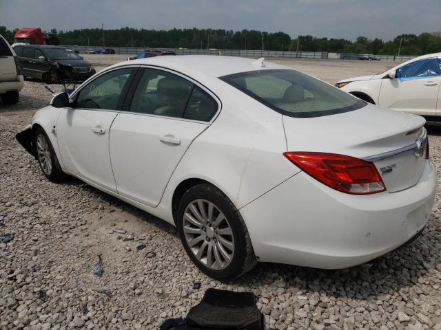 W04GV5EV6B1067954 - 2011 BUICK REGAL CXL WHITE photo 3