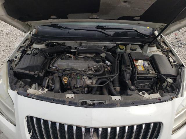 W04GV5EV6B1067954 - 2011 BUICK REGAL CXL WHITE photo 7