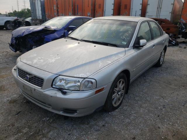 YV1TS59H641368898 - 2004 VOLVO S80 2.5T SILVER photo 2