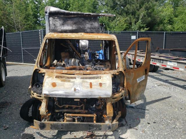 N0V1N45090352 - 2019 RAM PROMASTER 烧焦的 照片 9