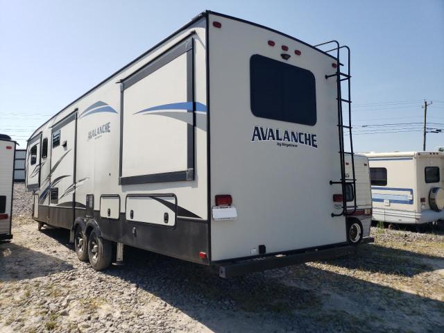 4YDF38026JE760095 - 2018 AVAL CAMPER TWO TONE photo 3