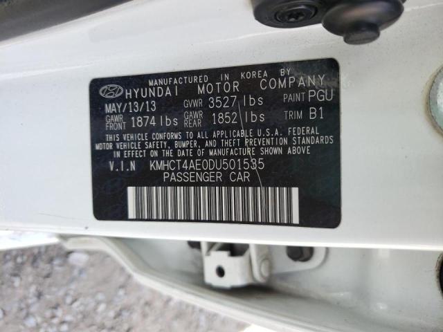 KMHCT4AE0DU501535 - 2013 HYUNDAI ACCENT WHITE photo 10