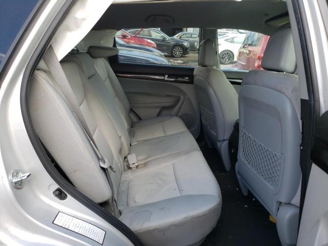 5XYKTDA28CG287657 - 2012 KIA SORENTO BASE  photo 6