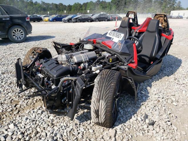 57XAAPHD1L8139231 - 2020 POLARIS SLINGSHOT RED photo 2