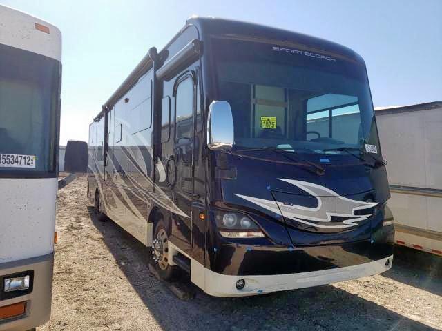 4UZAB2DT8ECFW7267 - 2016 CROS MOTORHOME TWO TONE photo 1