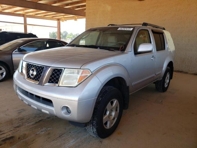 5N1AR18U66C616683 - 2006 NISSAN PATHFINDER GRAY photo 2