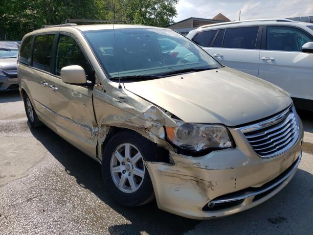 2A4RR5DG2BR771547 - 2011 CHRYSLER TOWN & COU GOLD photo 1