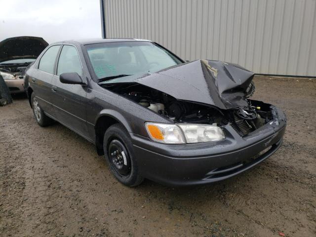 JT2BF22K2Y0246070 - 2000 TOYOTA CAMRY CE GRAY photo 1