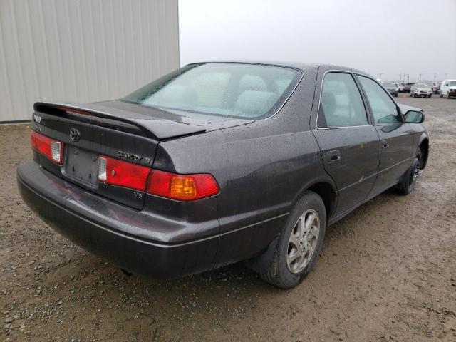 JT2BF22K2Y0246070 - 2000 TOYOTA CAMRY CE GRAY photo 4