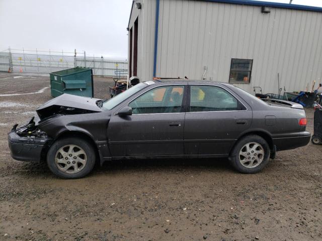 JT2BF22K2Y0246070 - 2000 TOYOTA CAMRY CE GRAY photo 9