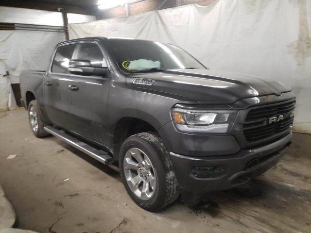 1C6SRFFT3KN913710 - 2019 RAM 1500 BIG H GRAY photo 1