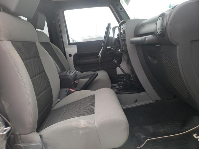 1J4AA2D16AL201752 - 2010 JEEP WRANGLER S SILVER photo 5