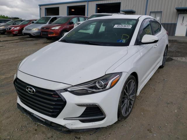 KMHD04LBXHU****** - 2017 HYUNDAI ELANTRA SP WHITE photo 2