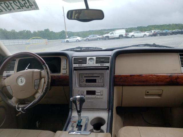5LMFU27545LJ08213 - 2005 LINCOLN NAVIGATOR 白色 照片 9