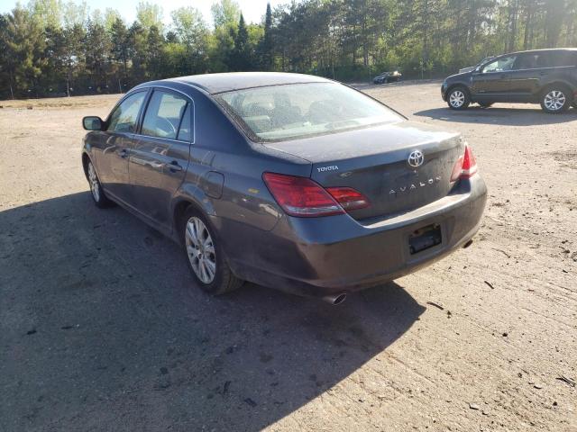 4T1BK36B18U266981 - 2008 TOYOTA AVALON GRAY photo 3