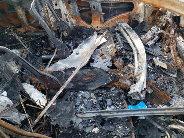 19UUB2F72JA008626 - 2018 ACURA TLX ADVANC WHITE photo 5