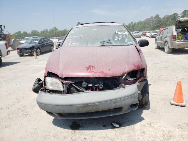 4T3ZF13C1XU143868 - 1999 TOYOTA SIENNA LE BURGUNDY photo 9