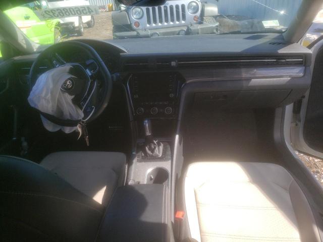 1VWMA7A36LC022178 - 2020 VOLKSWAGEN PASSAT R-L WHITE photo 9