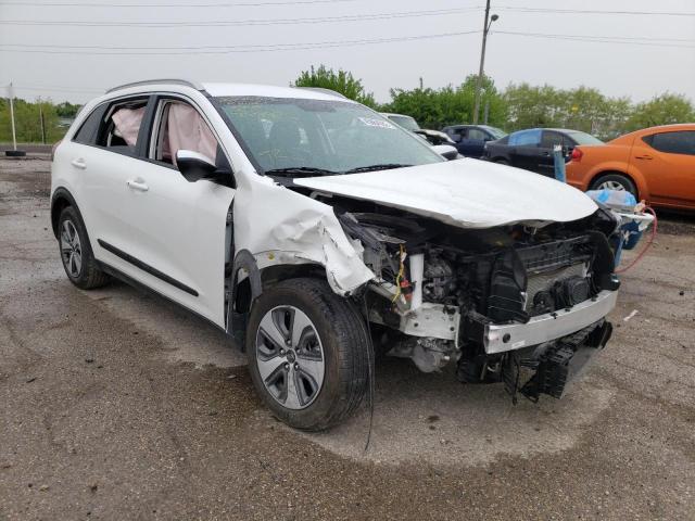 KNDCB3LCXK5349932 - 2019 KIA NIRO FE WHITE photo 1