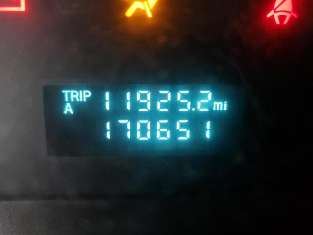 1FMCU93178KD31440 - 2008 FORD ESCAPE XLT  photo 8