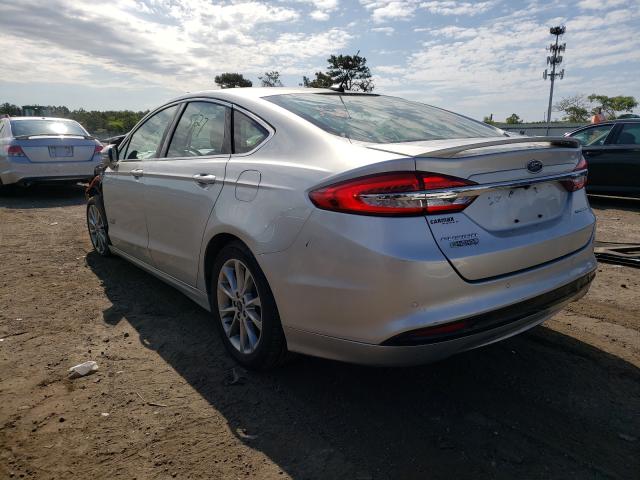 3FA6P0SU8HR303762 - 2017 FORD FUSION TIT SILVER photo 3