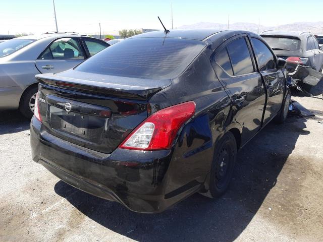 3N1CN7AP1JL841383 - 2018 NISSAN VERSA S BLACK photo 4