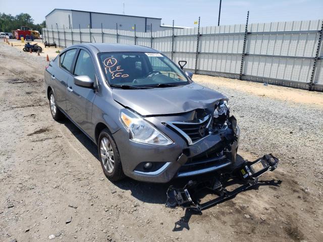 3N1CN7APXJL870171 - 2018 NISSAN VERSA S CHARCOAL photo 1