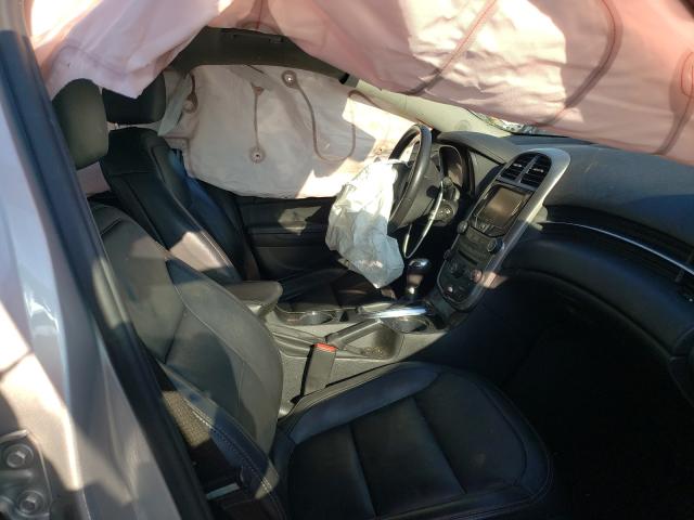 1G11E5SA8GU142617 - 2016 CHEVROLET MALIBU LIM 银色 照片 5