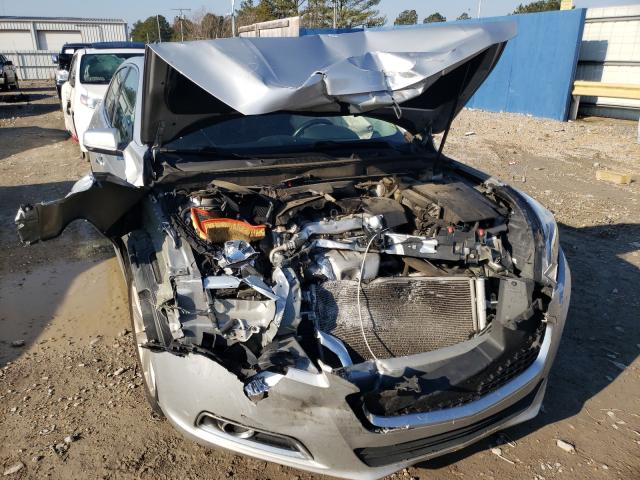 1G11E5SA8GU142617 - 2016 CHEVROLET MALIBU LIM 银色 照片 9