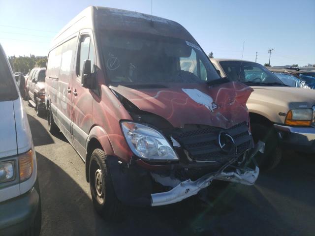 WD3PE8CC7D5810670 - 2013 MERCEDES-BENZ SPRINTER RED photo 1