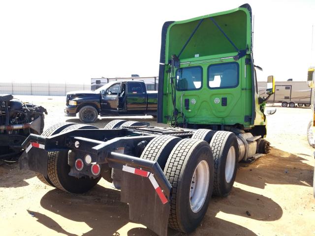 1FUJGBDV5FLGE9051 - 2015 FREIGHTLINER TRACTOR GREEN photo 4