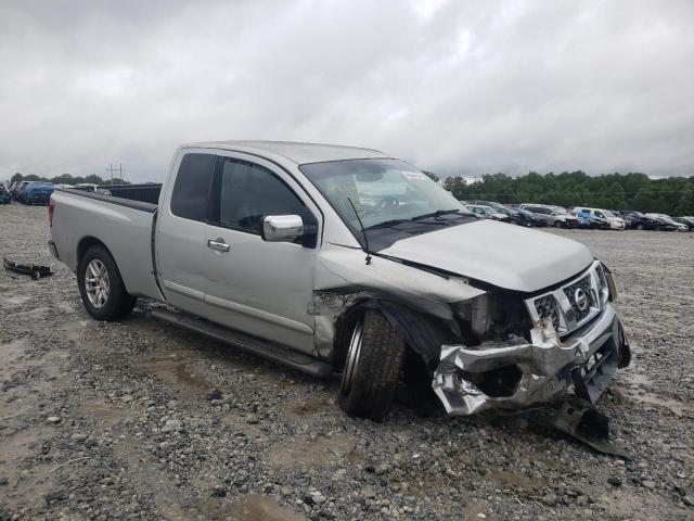 1N6AA06B74N525850 - 2004 NISSAN TITAN SILVER photo 1