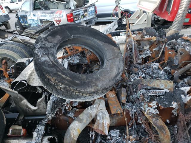 3AKNGNFGXKDKF6504 - 2019 FREIGHTLINER 122SD BURN photo 5