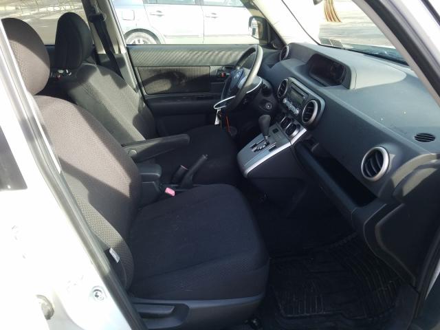 JTLKE50E791081416 - 2009 TOYOTA SCION XB Blanco foto 5