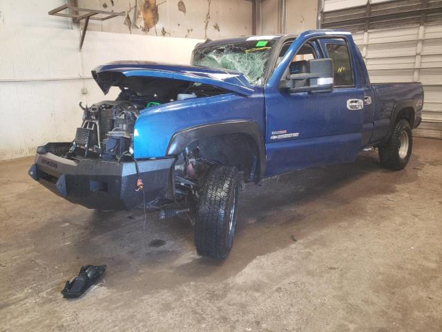 1GCHK23123F202532 - 2003 CHEVROLET SILVERADO BLUE photo 2