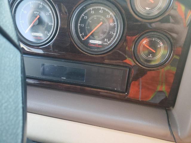 4UZAB2DTXECFV9056 - 2014 FREIGHTLINER CHASSIS XC ნაცრისფერი ფოტო 8