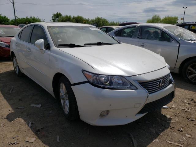 JTHBW1GG7D2006418 - 2013 LEXUS ES 300H WHITE photo 1