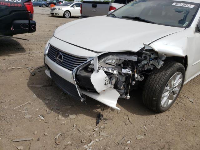 JTHBW1GG7D2006418 - 2013 LEXUS ES 300H WHITE photo 9