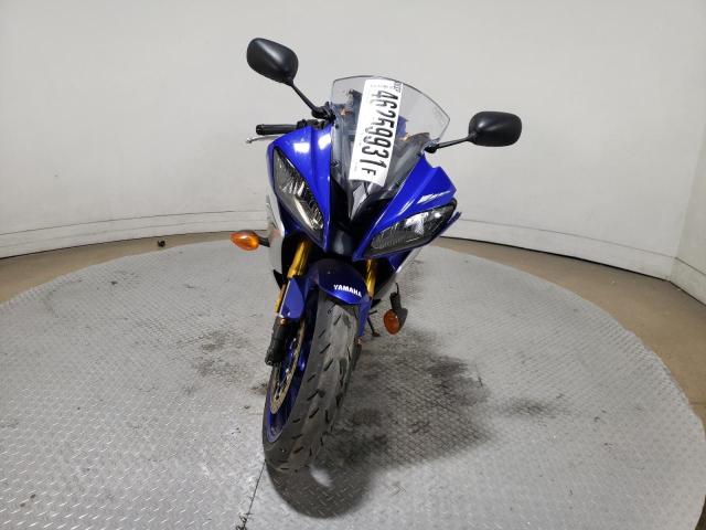 JYARJ16E8GA035866 - 2016 YAMAHA YZFR6 BLUE photo 2