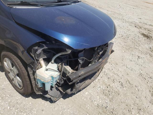 3N1BC11E67L398833 - 2007 NISSAN VERSA S BLUE photo 9