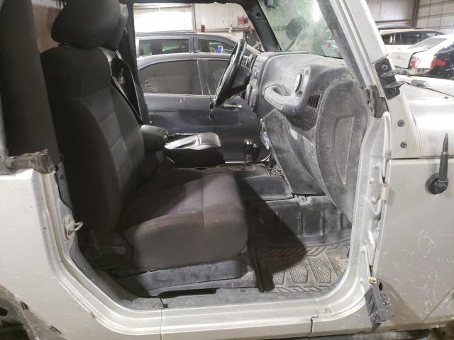 1C4AJWAG9CL147114 - 2012 JEEP WRANGLER S SILVER photo 5