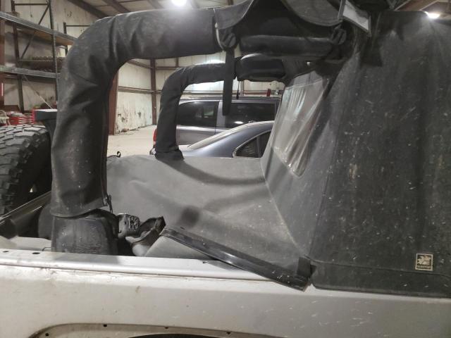 1C4AJWAG9CL147114 - 2012 JEEP WRANGLER S SILVER photo 6