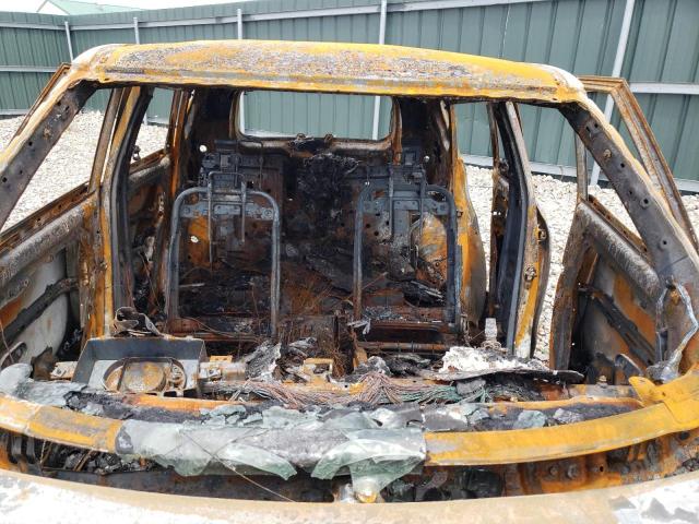 KNDJN2A28G7330763 - 2016 KIA SOUL BURN photo 10