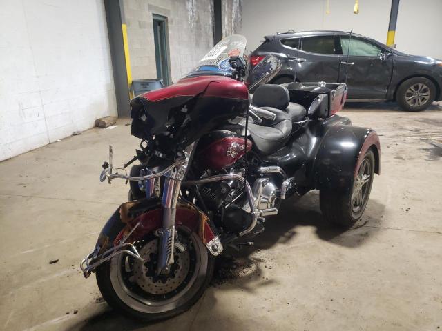 1HD1FCW165Y650527 - 2005 HARLEY-DAVIDSON FLHTCUI 红色 照片 2