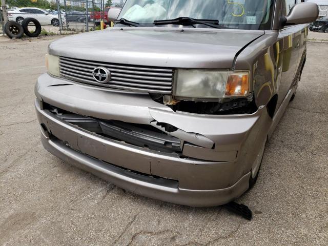 JTLKT324564057933 - 2006 TOYOTA SCION XB فضي صورة 9