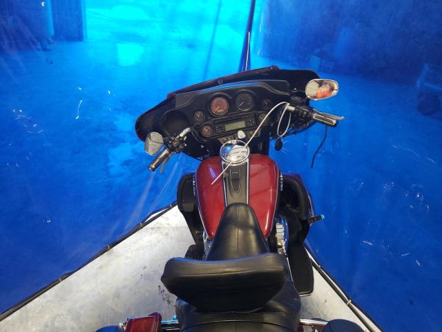 1HD1FC4127Y605882 - 2007 HARLEY-DAVIDSON FLHTCUI 双色 照片 5