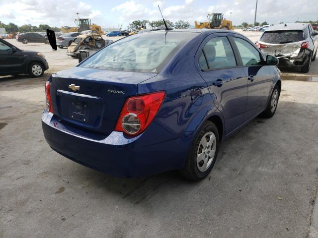 1G1JA5SH1D4147484 - 2013 CHEVROLET SONIC LS BLUE photo 4