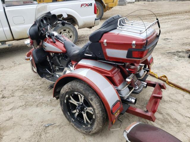 1HD1FCW14YY623881 - 2000 HARLEY-DAVIDSON FLHTCUI 双色 照片 3