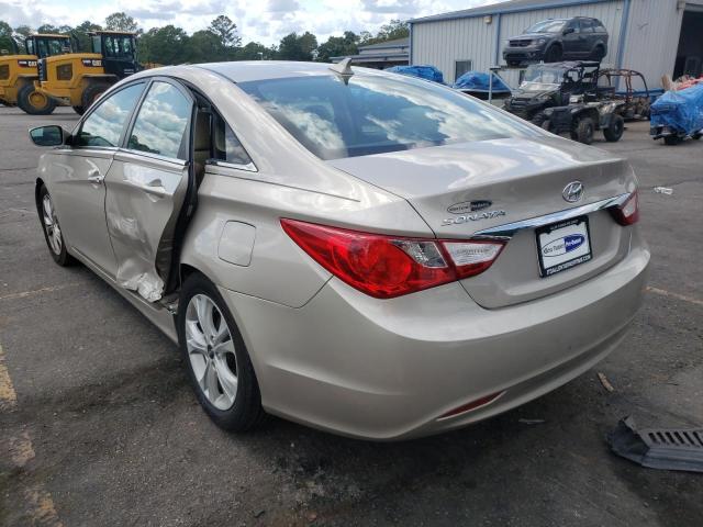 5NPEB4AC0BH051150 - 2011 HYUNDAI SONATA GLS GOLD photo 3