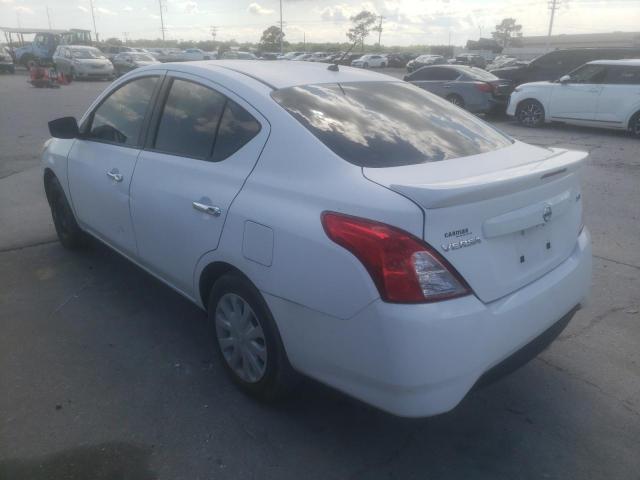 3N1CN7AP2JL845992 - 2018 NISSAN VERSA S WHITE photo 3